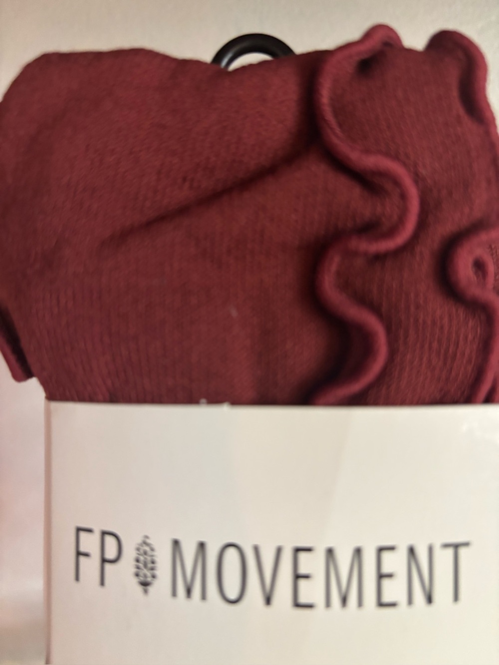 Free People Knee High Ruffle Grip Socks NWT - Picture 3 of 3